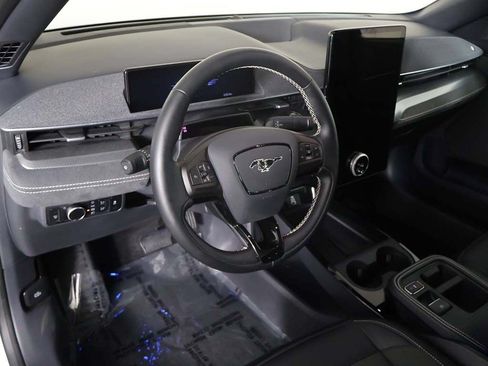 Used 2025 Ford Mustang Mach-E GT AWD/4WD image 28