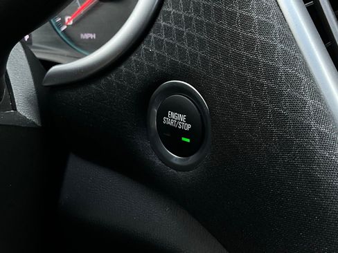 Used 2024 Chevrolet Malibu LT image 29