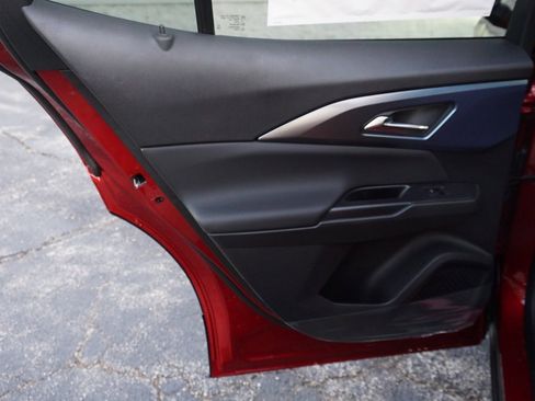 New 2026 Chevrolet Equinox EV LT image 23