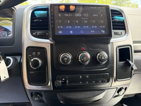 Used 2017 RAM 3500 SLT w/ Snow Chief Group AWD/4WD image 18