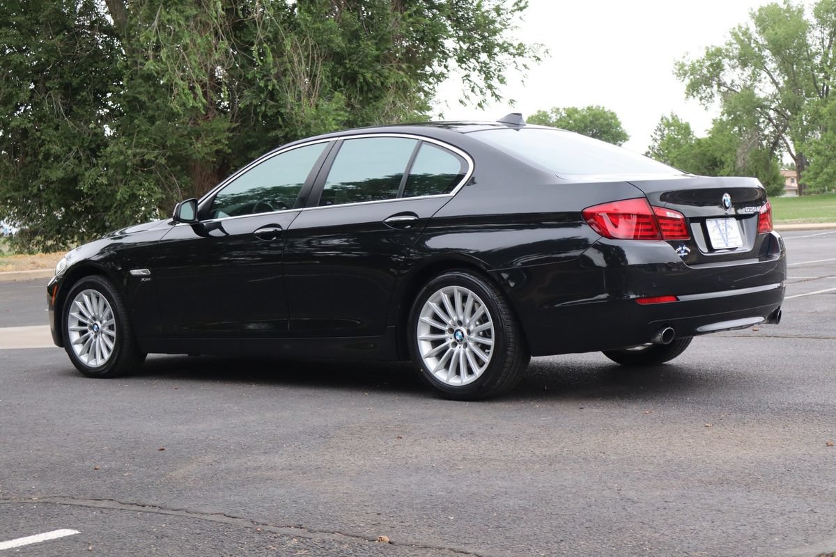 Used 2011 BMW 535i xDrive Sedan AWD/4WD image 7