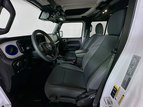 Used 2024 Jeep Wrangler Sport S w/ Convenience Group image 13