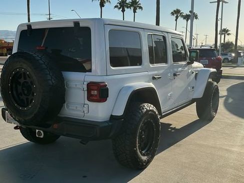 Used 2019 Jeep Wrangler Unlimited Rubicon AWD/4WD image 25