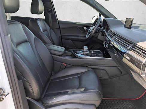 Used 2019 Audi Q7 3.0T Premium Plus w/ Premium Plus Package AWD/4WD image 17
