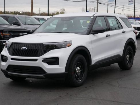 New 2026 Ford Explorer 4WD Police Interceptor image 6