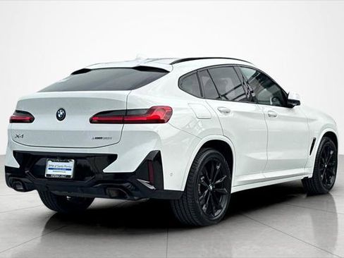 Used 2024 BMW X4 xDrive30i w/ M Sport Package image 5