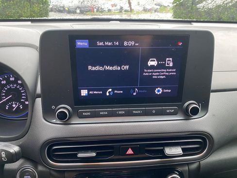 Certified 2022 Hyundai Kona SEL w/ Convenience Package image 32