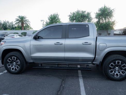 Used 2023 Chevrolet Colorado Z71 w/ Z71 Convenience Package 2 AWD/4WD image 5