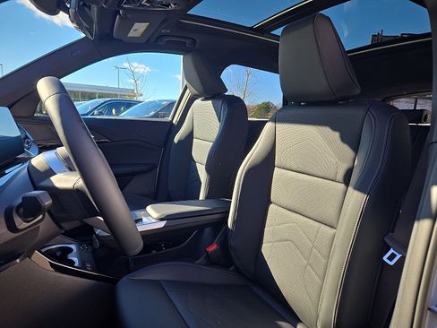 New 2026 BMW X1 xDrive28i w/ Convenience Package image 6