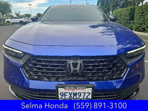 Used 2023 Honda Accord Sport image 3