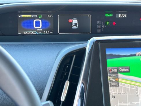 Certified 2022 Toyota Prius Prime XLE image 24