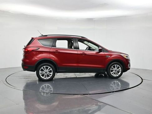 Used 2019 Ford Escape SEL FWD image 2
