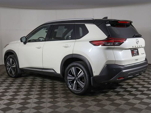 Used 2023 Nissan Rogue SL w/ SL Premium Package AWD/4WD image 10