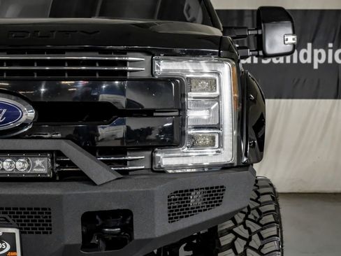 Used 2019 Ford F250 Lariat w/ Lariat Ultimate Package AWD/4WD image 41