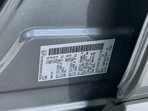 Used 2023 Nissan Rogue SL AWD/4WD image 35