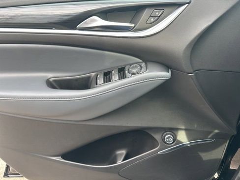 Used 2023 Buick Enclave Essence w/ Experience Buick Package image 33