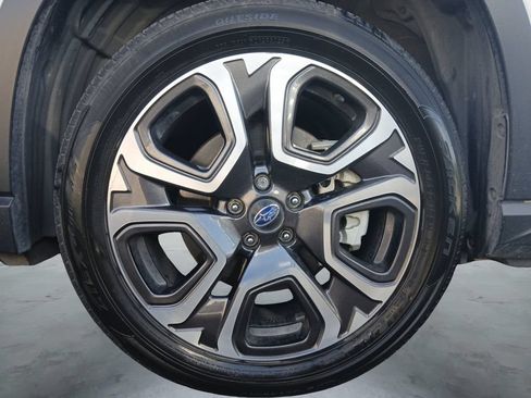 Used 2024 Subaru Ascent Touring AWD/4WD image 14