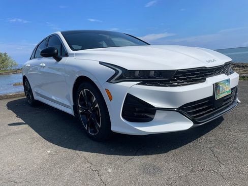 Used 2022 Kia K5 GT-Line w/ GT-Line FWD Premium Package image 3