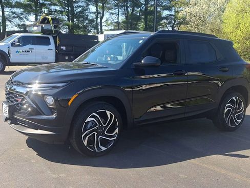 New 2026 Chevrolet TrailBlazer RS w/ Driver Confidence Package AWD/4WD image 7
