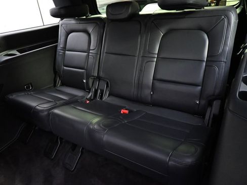 Certified 2022 Lincoln Navigator Reserve w/ Monochromatic Package image 22