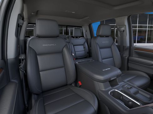 New 2026 GMC Sierra 2500 Denali AWD/4WD image 17