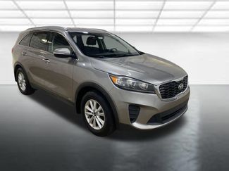 Used 2019 Kia Sorento AWD w/ LX Convenience Package video 2