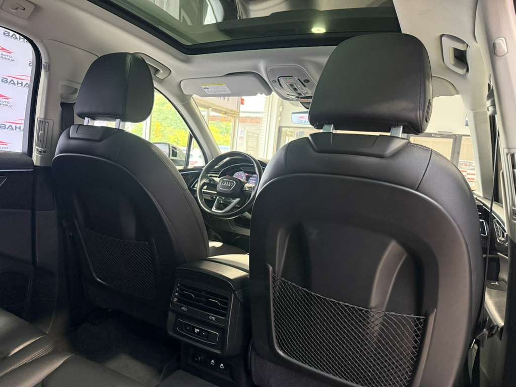 Used 2024 Audi Q7 3.0T Premium Plus AWD/4WD image 43