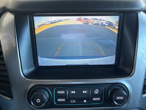 Used 2019 Chevrolet Suburban Premier image 19