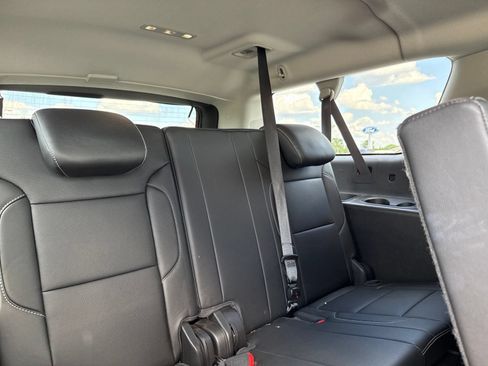 Used 2018 GMC Yukon XL SLT AWD/4WD image 18