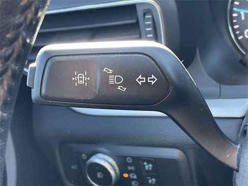 Used 2020 Ford Explorer XLT w/ Equipment Group 202A image 33