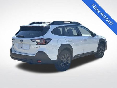 Certified 2025 Subaru Outback Onyx Edition AWD/4WD image 7