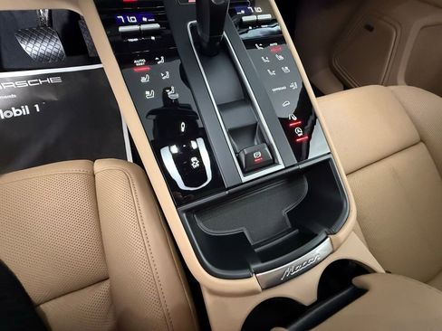 New 2025 Porsche Macan Turbo image 36