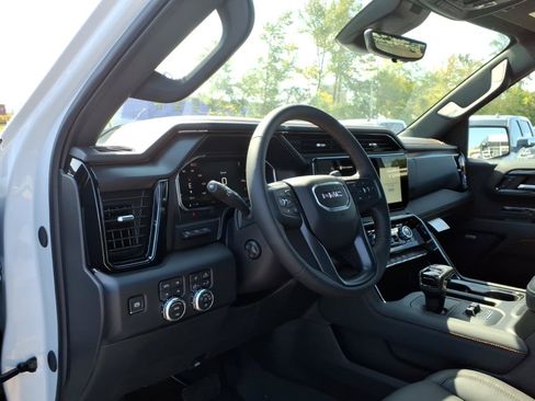 New 2026 GMC Sierra 1500 AT4 w/ AT4 Premium Package AWD/4WD image 7
