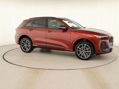 New 2026 Audi Q5 Premium Plus AWD/4WD image 9
