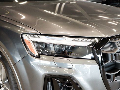 New 2026 Audi Q7 3.0T Prestige image 28