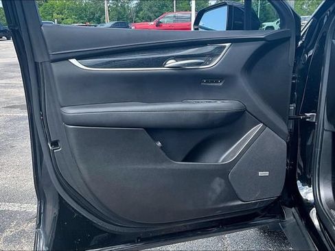 Used 2022 Cadillac XT5 Premium Luxury FWD image 20