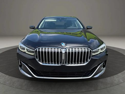 Used 2020 BMW 740i RWD image 3
