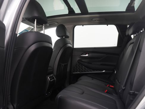 Used 2023 Hyundai Santa Fe SEL Premium image 19