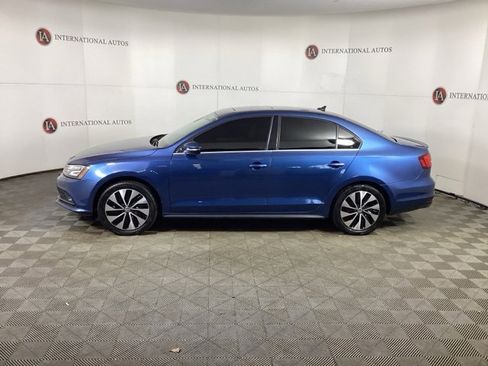 Used 2016 Volkswagen Jetta SEL Premium image 7