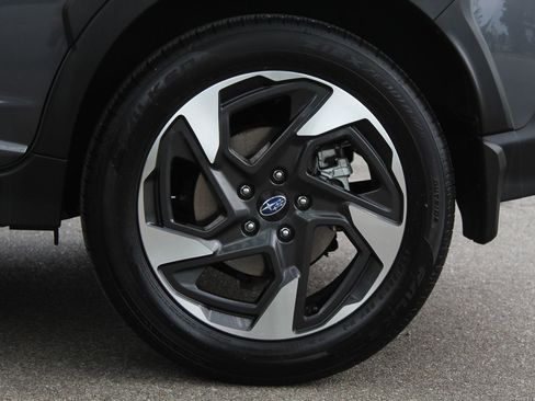Used 2025 Subaru Crosstrek 2.5i Limited AWD/4WD image 27