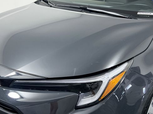 Used 2025 Toyota Corolla LE image 11