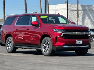 Used 2023 Chevrolet Suburban LS w/ Driver Alert Package video 2