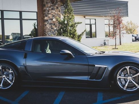 Used 2013 Chevrolet Corvette Grand Sport w/ 3LT Preferred Equipment Group image 27