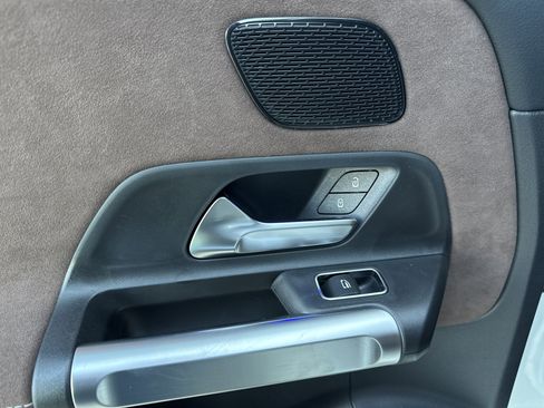 New 2026 Mercedes-Benz GLB 250 image 26