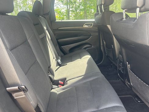 Used 2014 Jeep Grand Cherokee Laredo w/ Quick Order Package 23E image 17