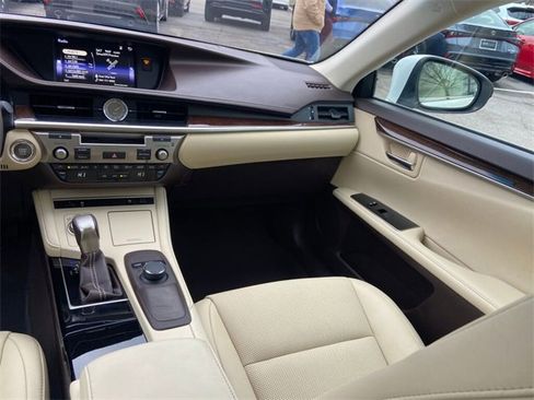 Used 2018 Lexus ES 350 image 14