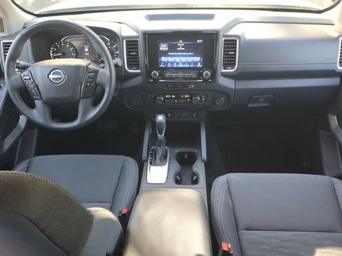 Certified 2024 Nissan Frontier SV w/ Technology Package RWD image 13