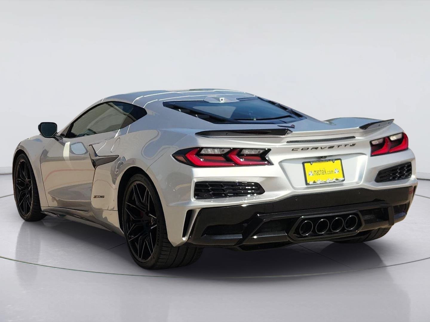 Used 2026 Chevrolet Corvette Z06 RWD image 7