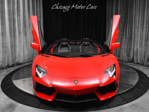Used 2015 Lamborghini Aventador LP 700-4 AWD/4WD image 24