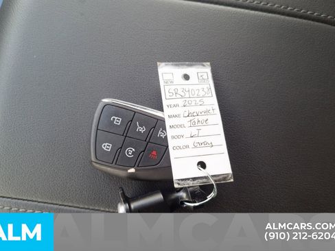 Used 2025 Chevrolet Tahoe LT AWD/4WD image 37